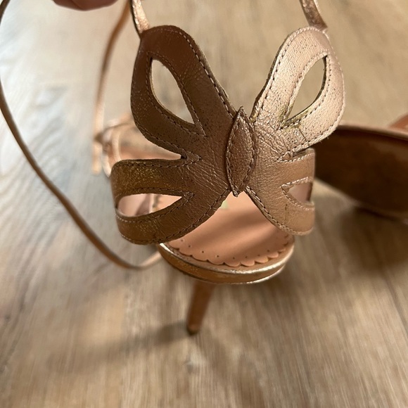 Max Studio Heels - Picture 6 of 7